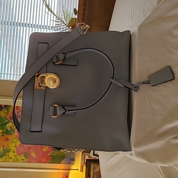 Michael Kors Hamilton - Picture 1 of 4